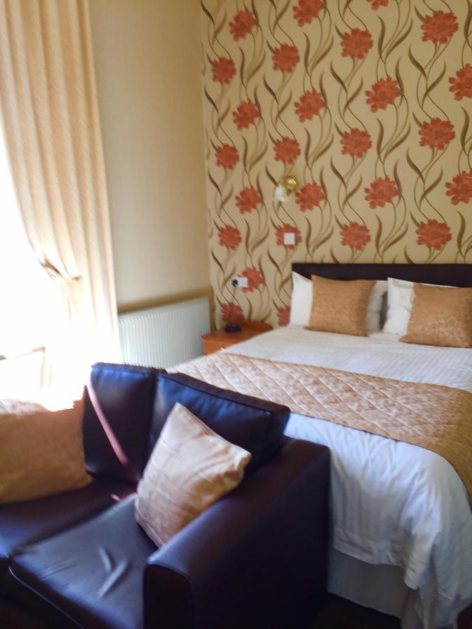The Bayview Hotel รอธเซย์ ภายนอก รูปภาพ