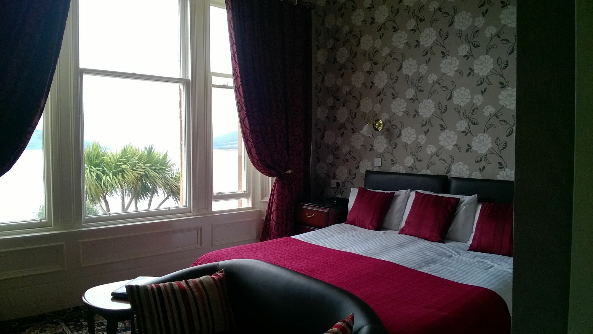 The Bayview Hotel รอธเซย์ ภายนอก รูปภาพ