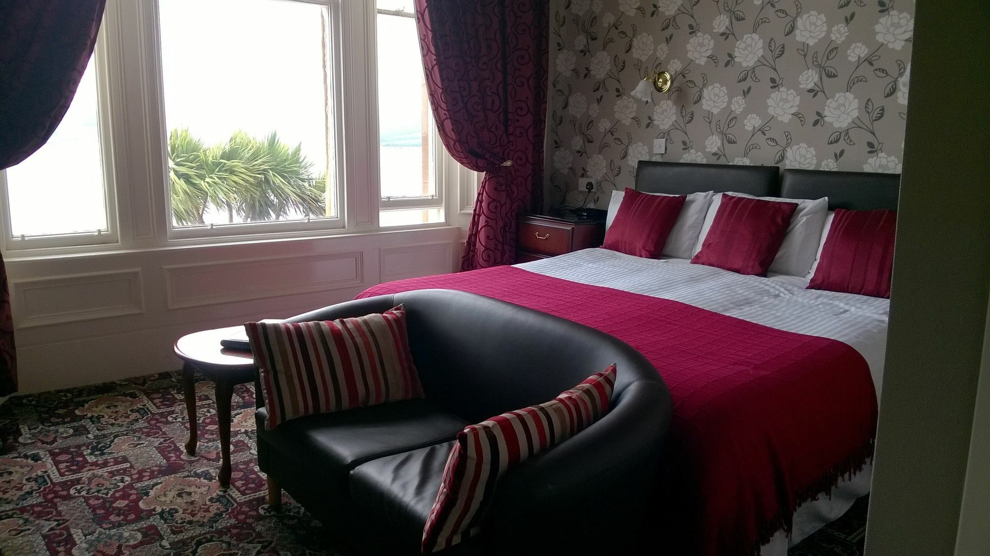 The Bayview Hotel รอธเซย์ ภายนอก รูปภาพ